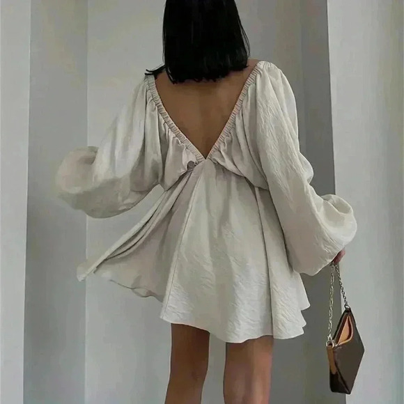 Apricot Sexy Women's Solid Color V-Neck Lantern Sleeve Dress - Picture 2 of 3